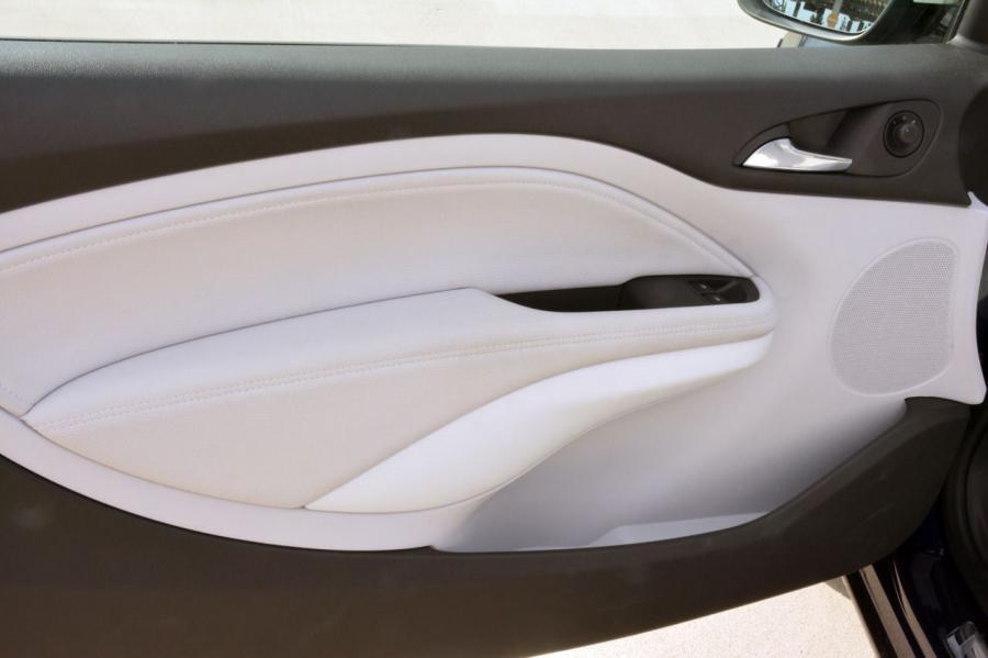  Opel Adam 2013 года  (фото 83 из 107)